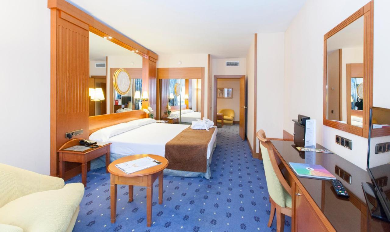 Hotel Los Bracos Logroño Buitenkant foto