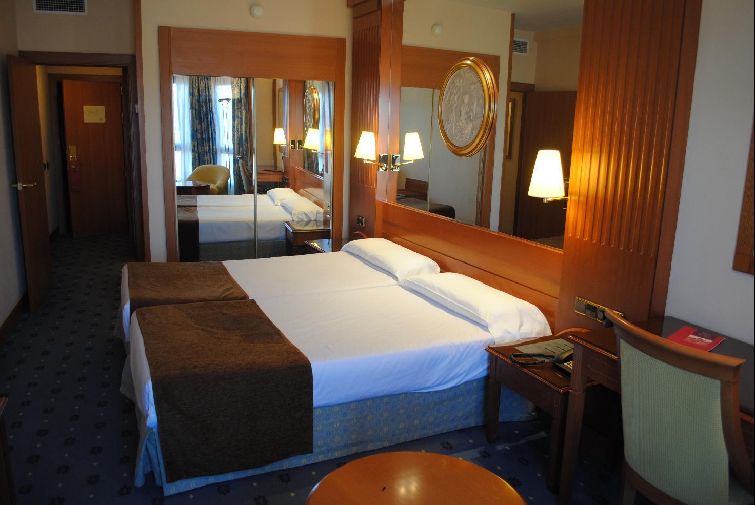 Hotel Los Bracos Logroño Buitenkant foto